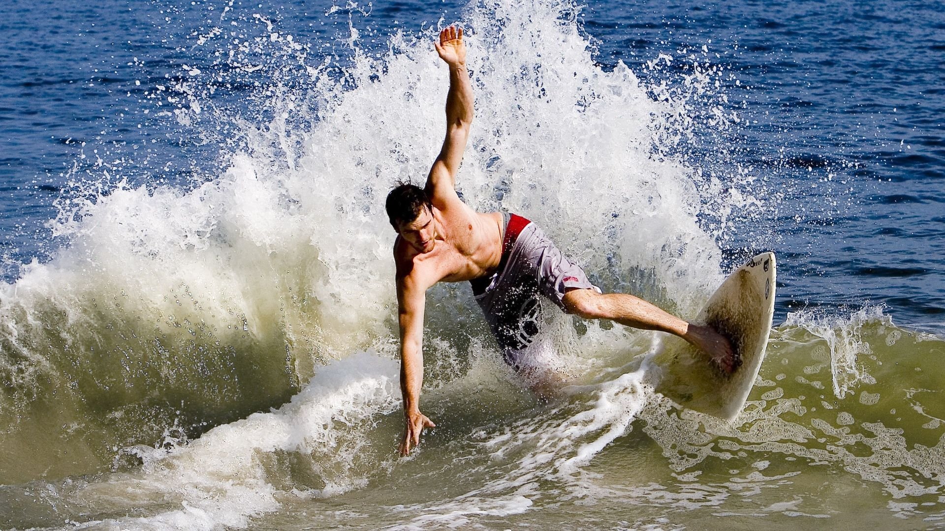 -汉堡SV球员缺阵，客场战平对手收获关键积分，2018.5.12汉堡球场